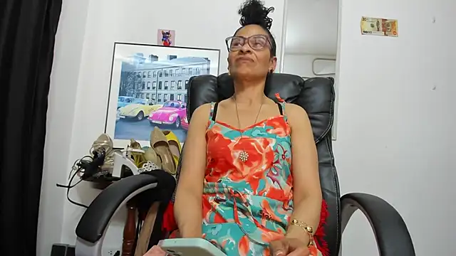 Aries_Mature webkamerás műsora