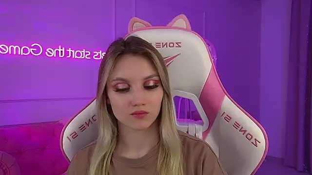 Chatroom XXX en direct de StacyEvances