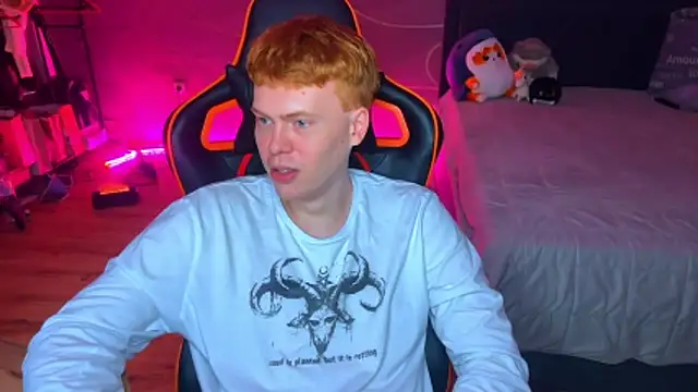 Alvin_rain webkamerás műsora