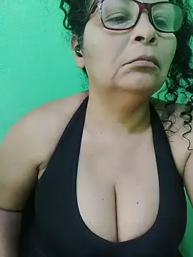 Amarantha25 现场XXX聊天