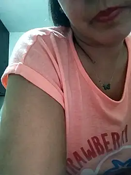 lolo890 live XXX chat