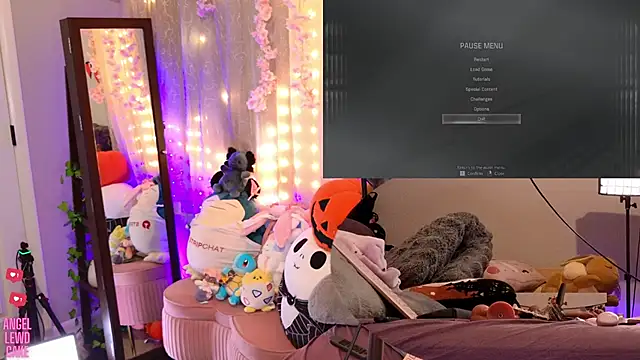 Czat XXX na żywo – Angel-Lewd-Cake