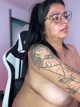 Devilsweet17n Live XXX chat