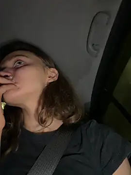 TheYourL's Live XXX Chat