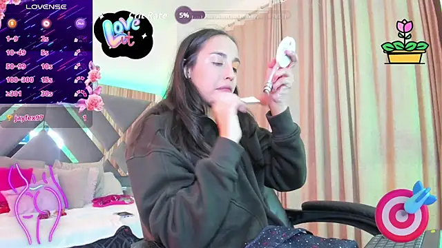 Abby_esposiito: онлайн-секс-чат