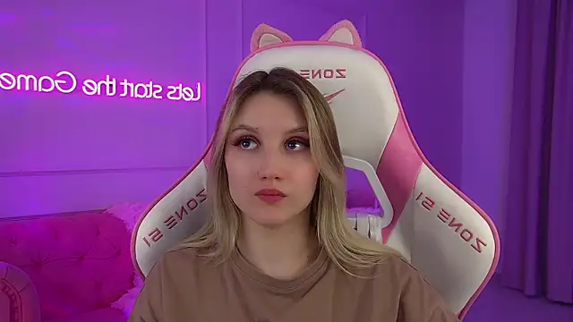 Chatroom XXX en direct de StacyEvances