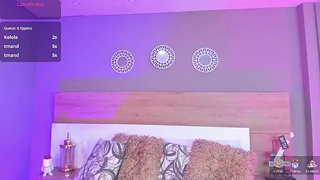 MiaTaylorSweet's Live XXX Chat