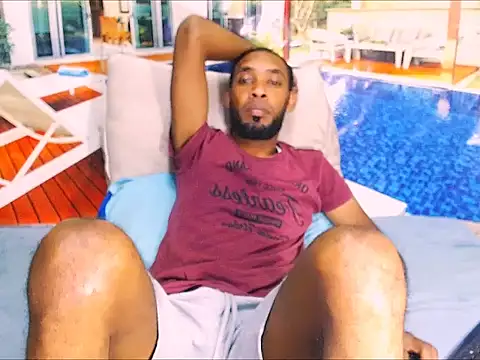 IndianMagicMike: διαδικτυακό σόου στην κάμερα