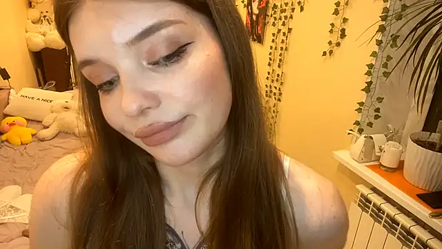 TracyDenoon's Live XXX Chat