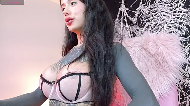 antoniaacxx 现场XXX聊天