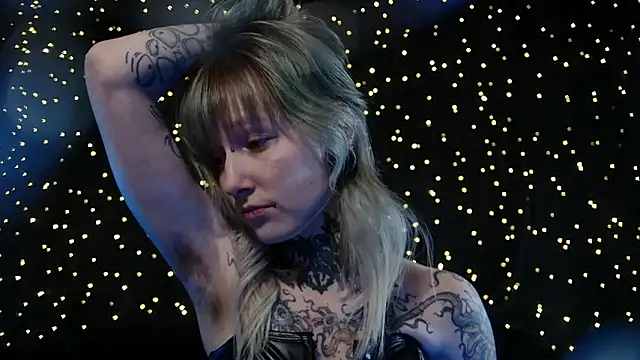 Chat XXX en directo de Littlespacemouse