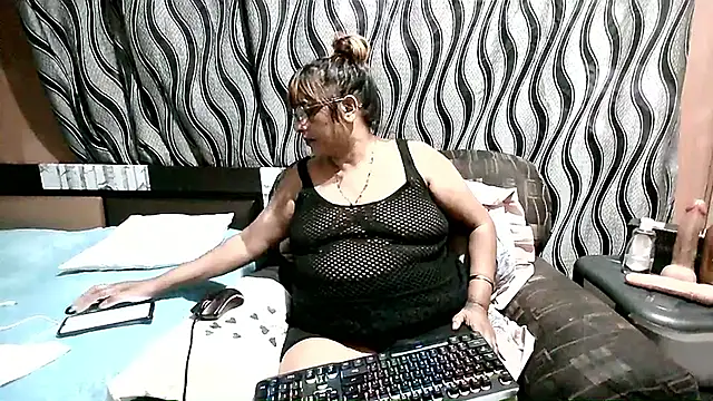 Chat XXX Live IndianSeducerXXX