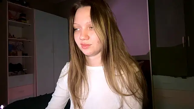 Chat XXX Live EmiIyKitty