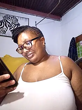 YELLOW_BONE ওয  ়েবক্যাম শো