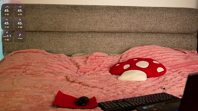 Chat +18 de Baby6_Boy9 ao vivo