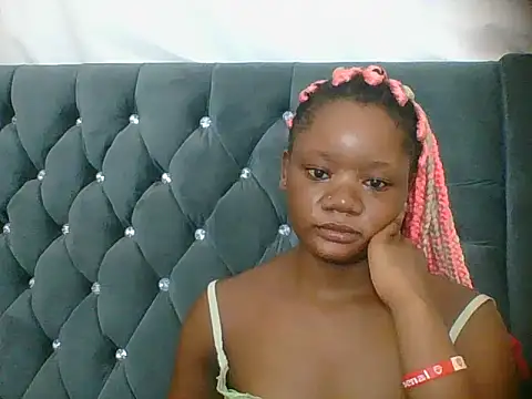 HotJeyleen Live XXX chat