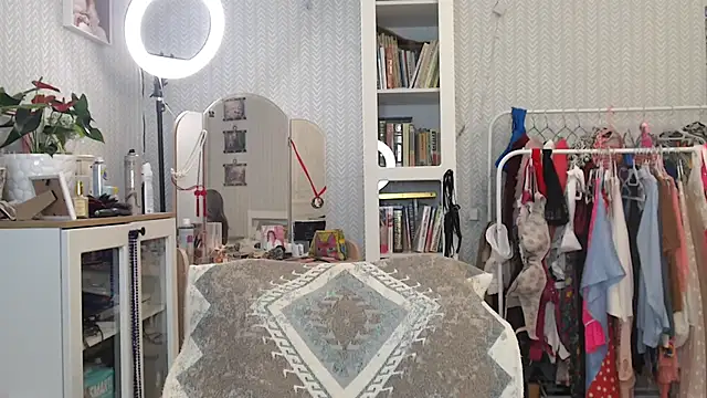 Czat XXX na żywo – Vivian_Violet_