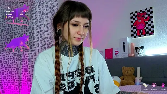 Chat +18 de LilithPoison ao vivo