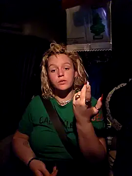 ladychat69 Adlı Modelin Canlı XXX Sohbeti