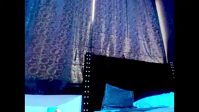 Chat XXX en directo de amareto_queen