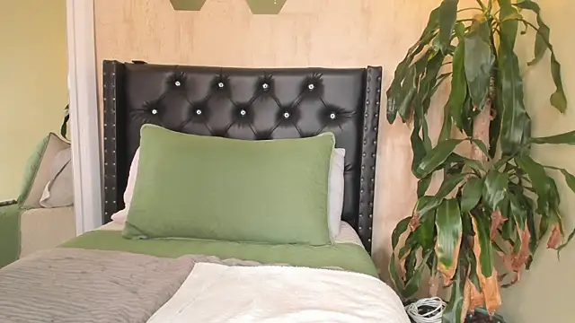 XXX chat uživo modela gemma-rios