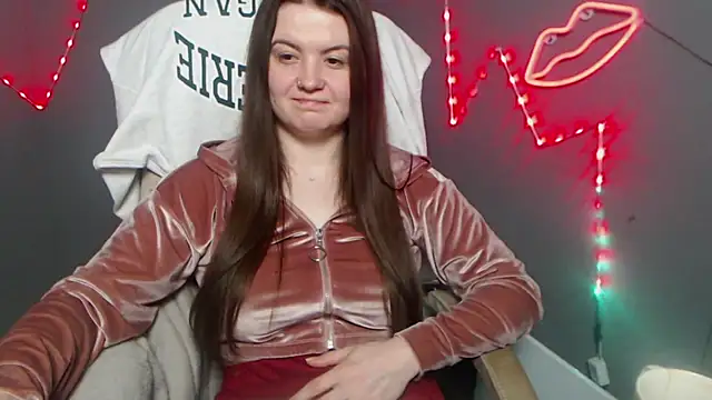 MavkaCute: онлайн-секс-чат