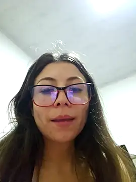 mmm-Virginia 网络视讯表演