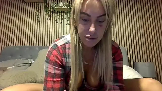 poppyinga1 live XXX chat