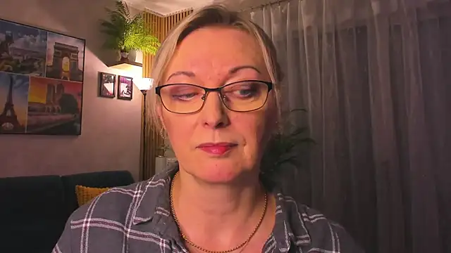 vanessa_chat live XXX chat