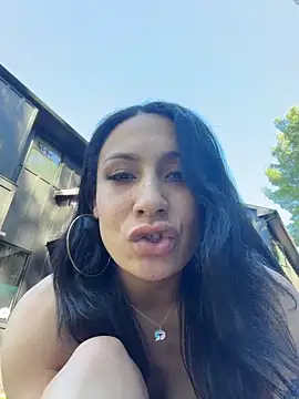 Chat +18 de FerrariFrench ao vivo