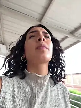 Alice_surprise's Webcam Show