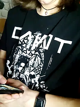 Chat +18 de Aashikalaa ao vivo