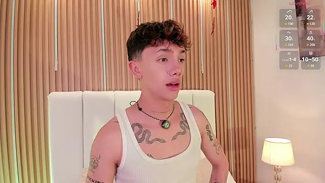 Chat +18 de Tomy_Rox ao vivo