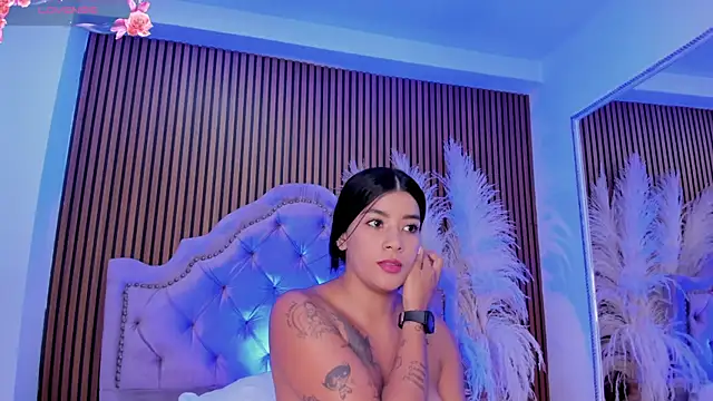 SelenaStonne 라이브 XXX 채팅