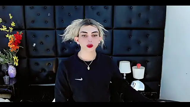 Daniela_Pink_ Chat XXX in diretta