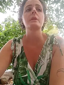 emiliemilfn Live XXX chat