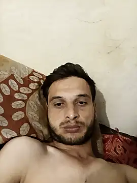 Beinghorny83 Webcam show