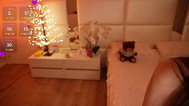 Lilly_Colins 现场XXX聊天