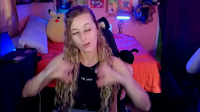 YourSecretGF963's Live XXX Chat