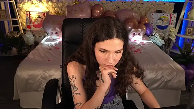 BabyFlowerr – Kamerová šou