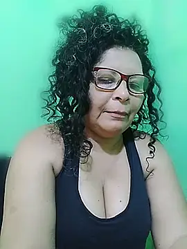 Amarantha25 现场XXX聊天