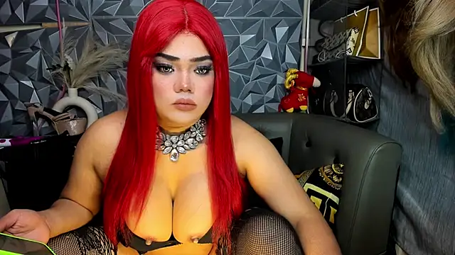 แชท XXX สดของ AlwaysHornyMia