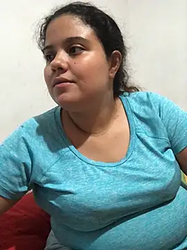 luisahot_9727 Adlı Modelin Canlı XXX Sohbeti