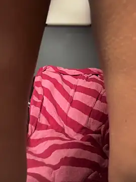 SEXaddictCANDY10 Adlı Modelin Canlı XXX Sohbeti