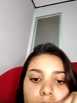 Chat +18 de stefanie010 ao vivo