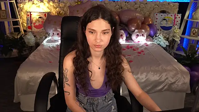 BabyFlowerr's Live XXX Chat