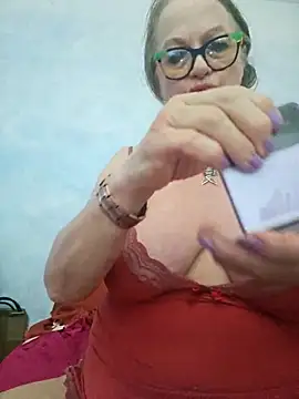 Chat +18 de Hot-Muci ao vivo