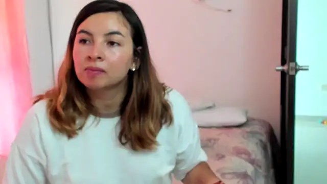 Chat +18 de __Emma__11__Lecat_ ao vivo