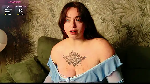 AliraX: онлайн-секс-чат