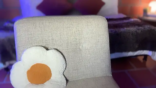 RouseColins élő XXX-chatje